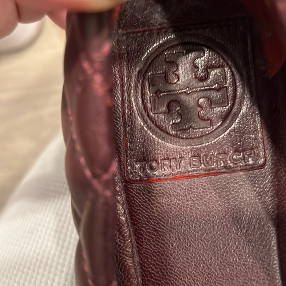 Tory Burch Gold & Maroon Tufted Stitched Leather Flats Size 6 *Offers Welcome* - Picture 5 of 5